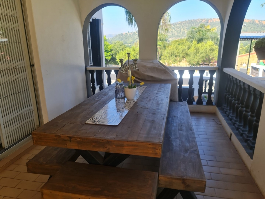 4 Bedroom Property for Sale in Safari Gardens North West